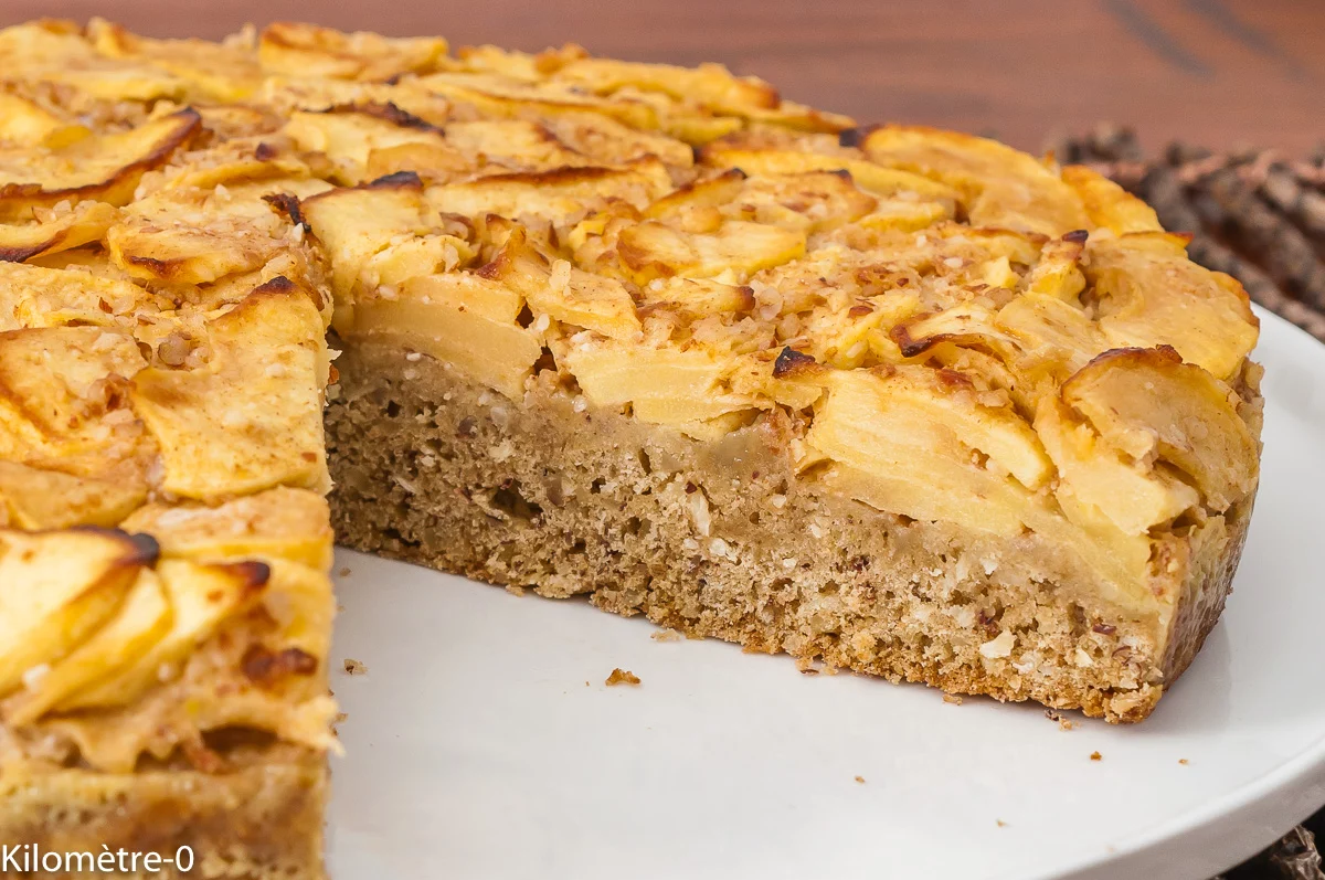 Photo de recette de dessert, gâteau, cuisine, belge, Belgique, fruits, automne, hiver, pommes, amandes, bio, Kilomètre-0, blog de cuisine réalisée à partir de produits de saison et issus de circuits courts