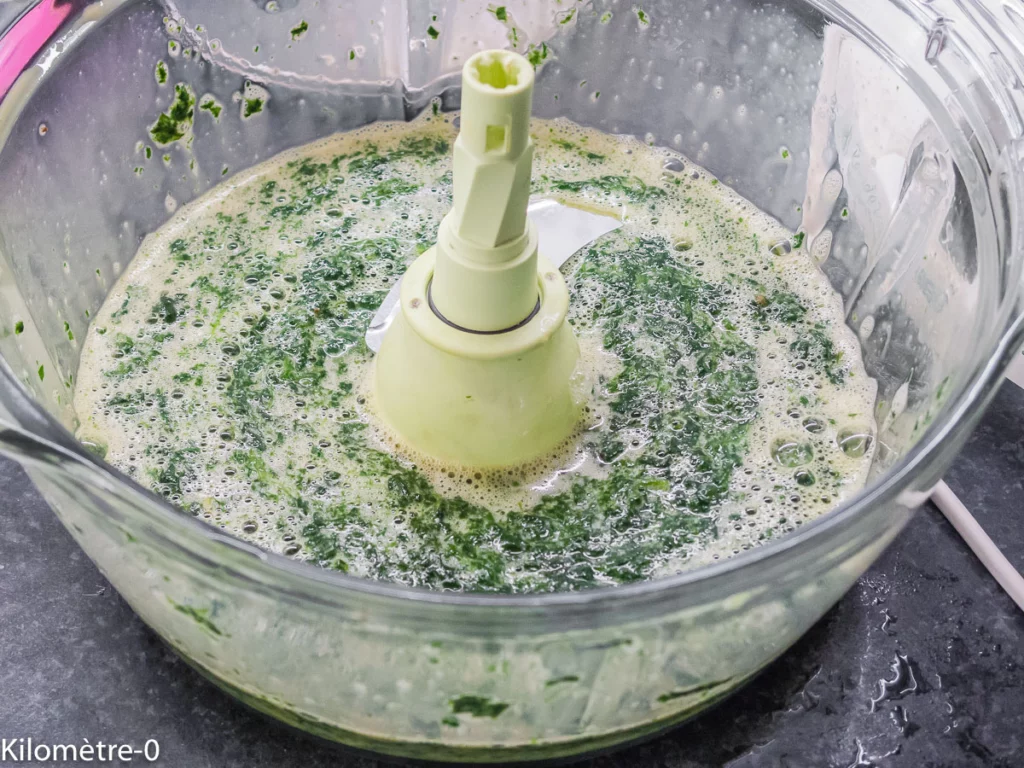 Roulé aux épinards et au fromage ail et fines herbes - Étape 6