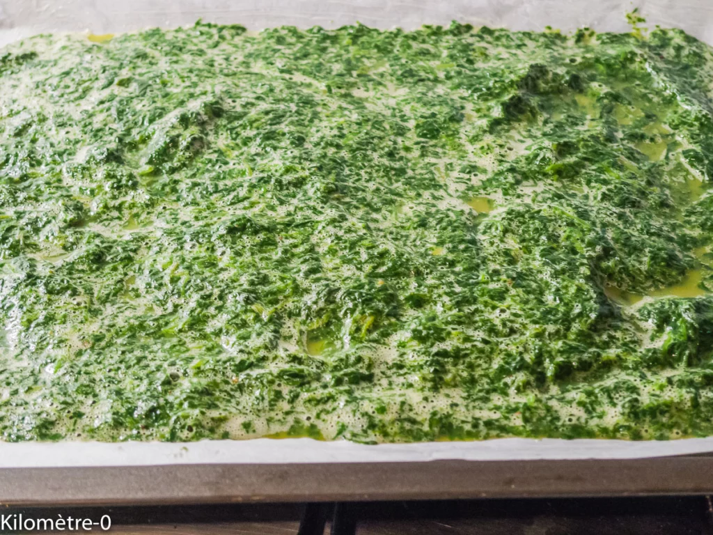 Roulé aux épinards et au fromage ail et fines herbes - Étape 7