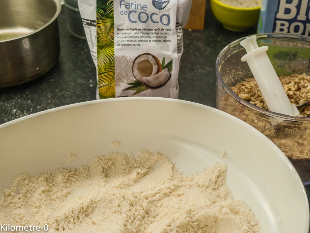 Gâteau du matin aux amandes, coco et kiwis - Étape 5
