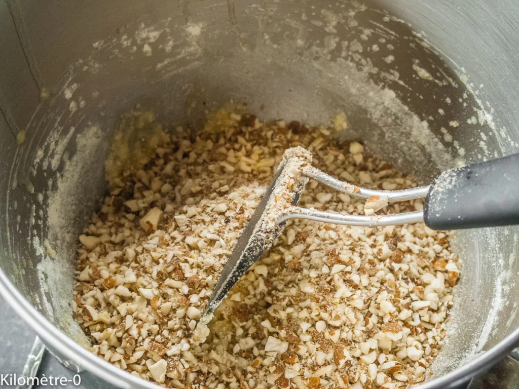 Gâteau du matin aux amandes, coco et kiwis - Étape 6