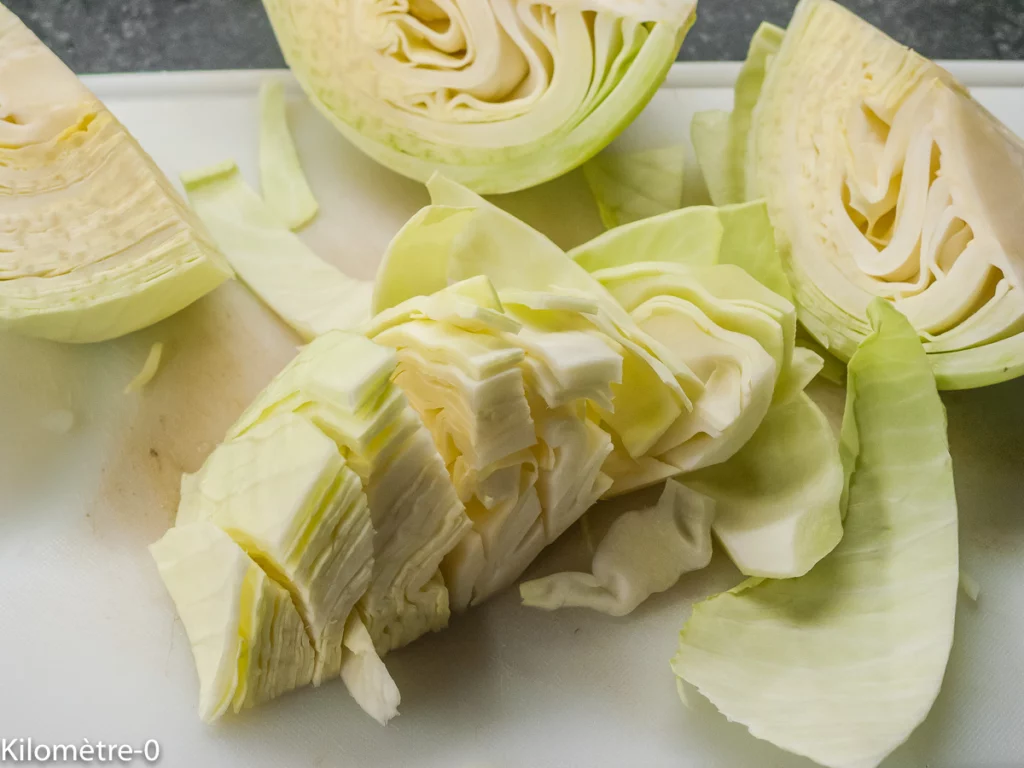 Potée de chou aux saucisses - Étape 1