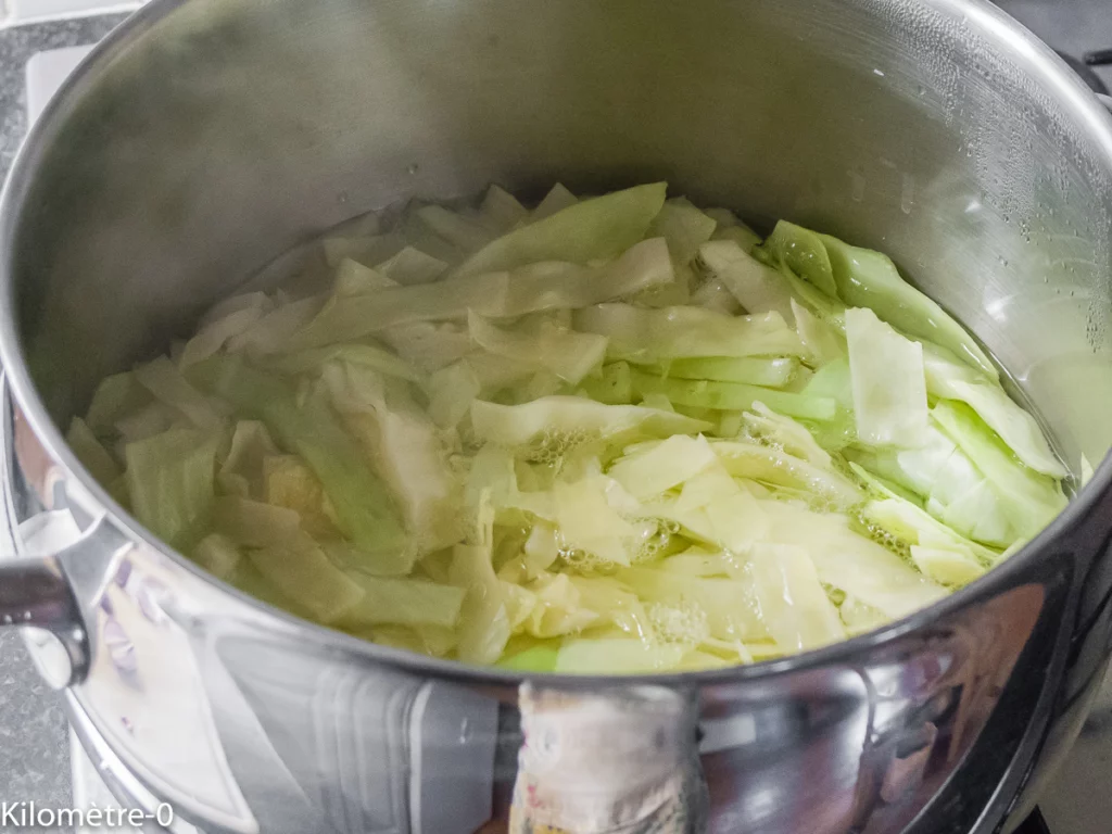 Potée de chou aux saucisses - Étape 2