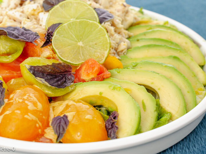 Recette de salade de vieille aux tomates et à l&rsquo;avocat — citron vert et moutarde