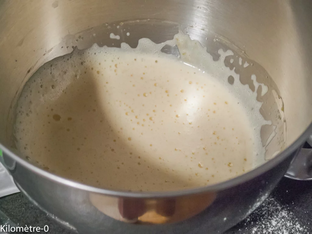 Gâteau du matin festif aux myrtilles séchées et pistaches - Étape 2