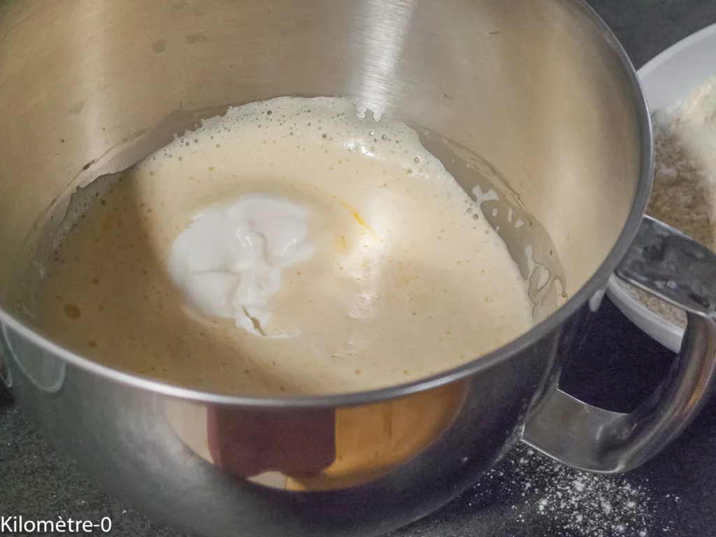 Gâteau du matin festif aux myrtilles séchées et pistaches - Étape 3