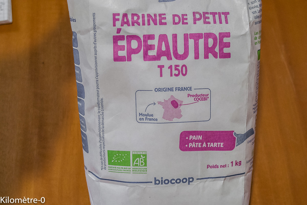 Photo de recette de farine d'épeautre bio de Kilomètre-0, blog de cuisine réalisée à partir de produits de saison et issus de circuits courts