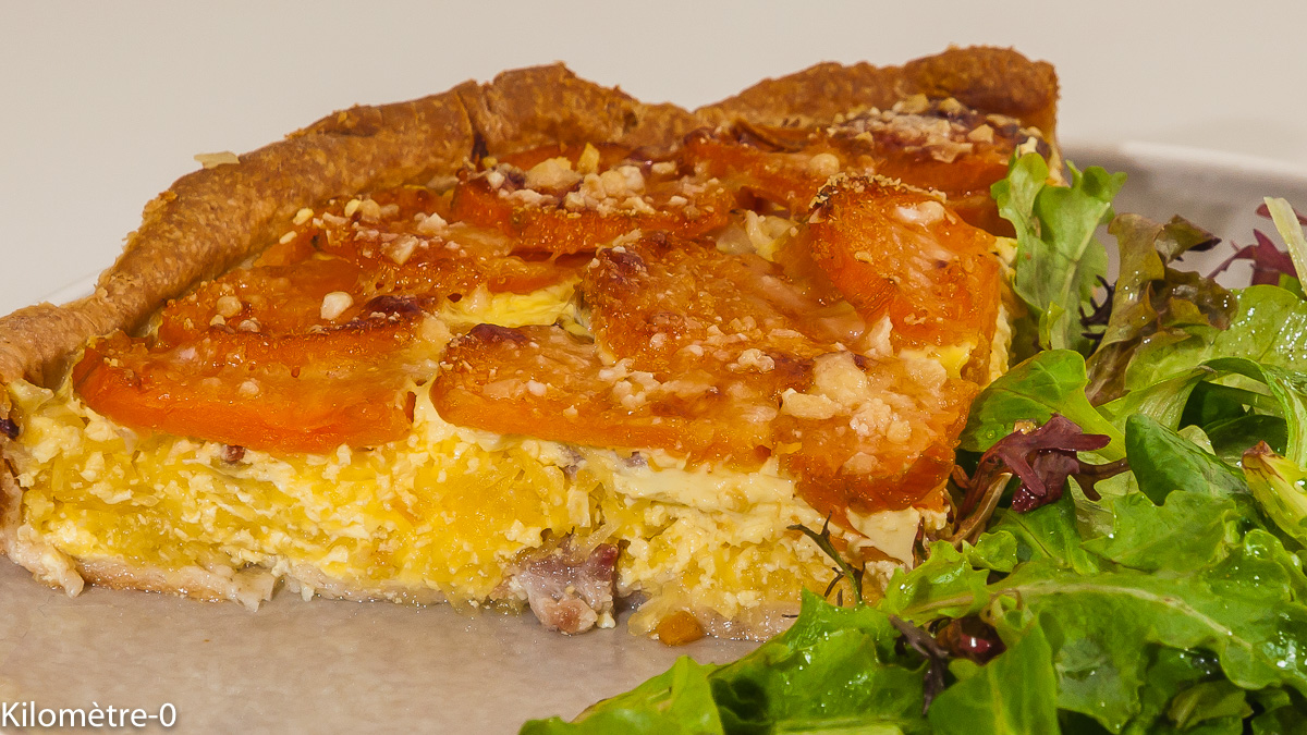 Photo de recette de tarte salée, quiche facile, légumes, courge, courge spaghetti, patate douce, bio de Kilomètre-0, blog de cuisine réalisée à partir de produits de saison et issus de circuits courts