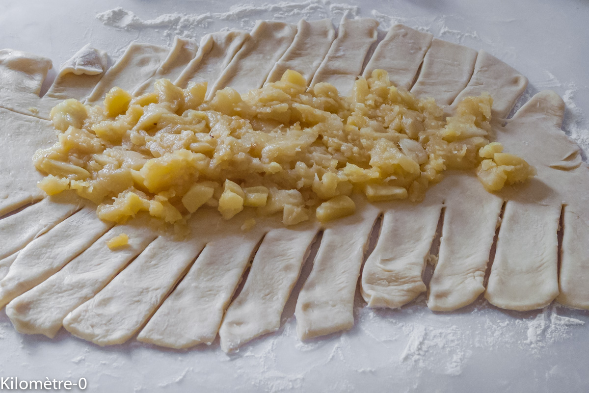 Photo de recette de brioche fourrée aux pommes Kilomètre-0, blog de cuisine réalisée à partir de produits locaux et issus de circuits courts