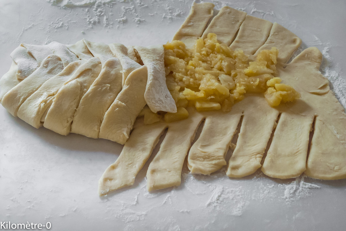 Photo de recette de brioche fourrée aux pommes Kilomètre-0, blog de cuisine réalisée à partir de produits locaux et issus de circuits courts