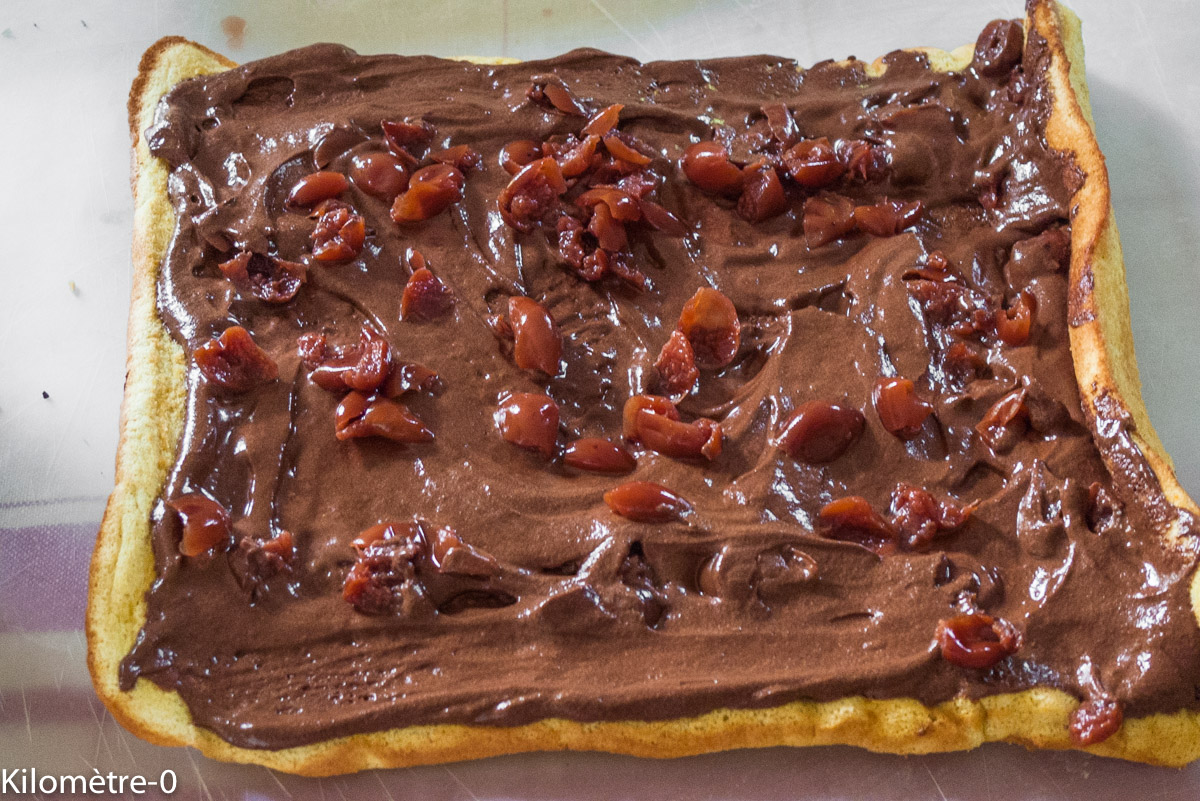Bûche type forêt noire — étape 3