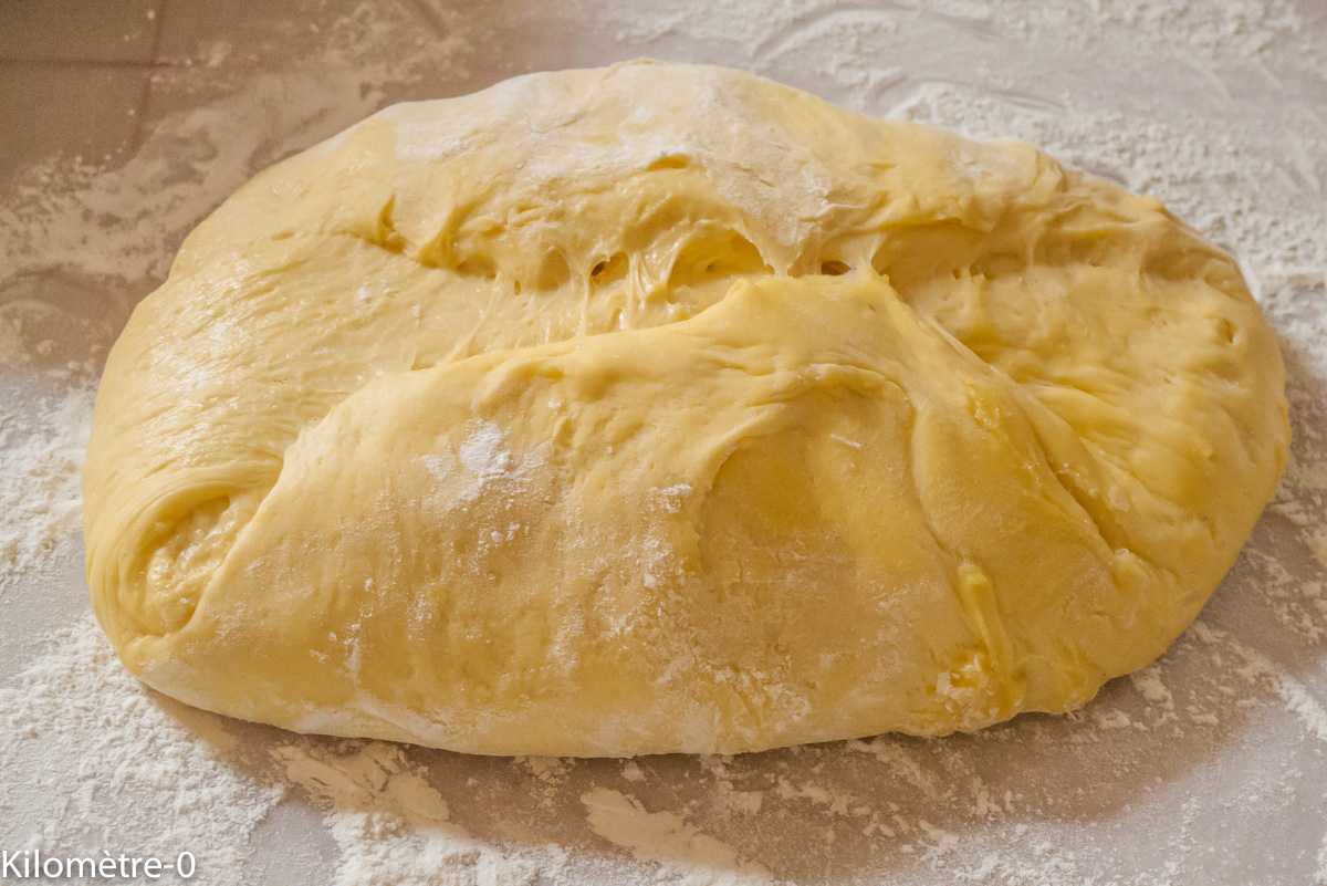 Arbre de Noël version brioche suisse — étape 2