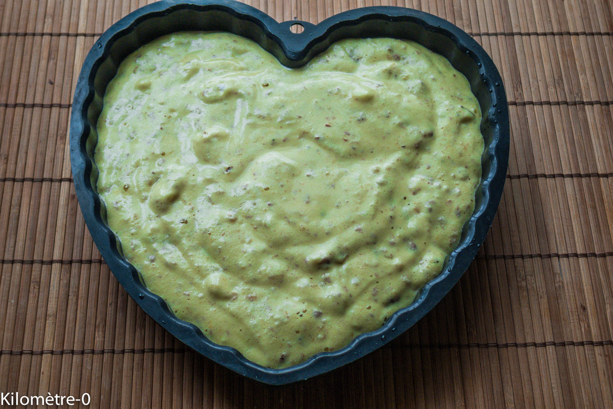 Gâteau aux noix sauce caramel — étape 4