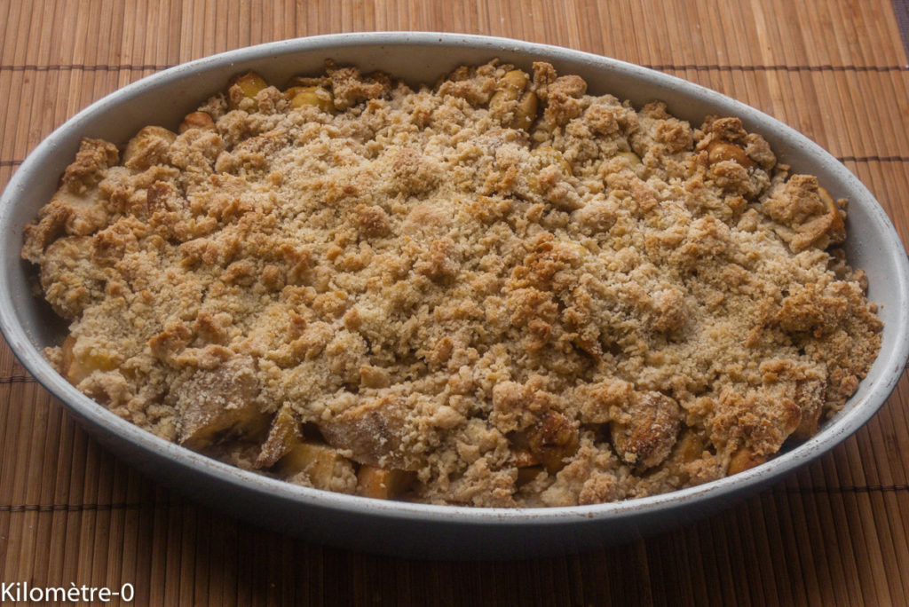 Photo de recette de crumble pommes poires châtaignes bananes, fruits, hiver de Kilomètre-0, blog de cuisine réalisée à partir de produits locaux et issus de circuits courts