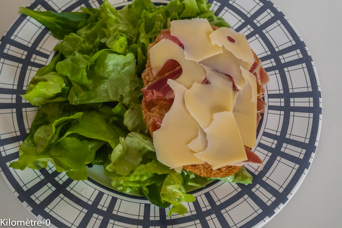Photo de recette de tartine de Kilomètre-0, blog de cuisine réalisée à partir de produits locaux et issus de circuits courts