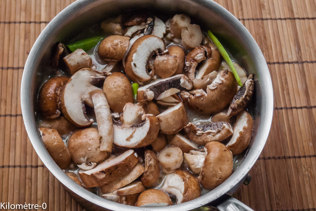 Photo de recette de soupe de champignons de Kilomètre-0, blog de cuisine réalisée à partir de produits locaux et issus de circuits courts