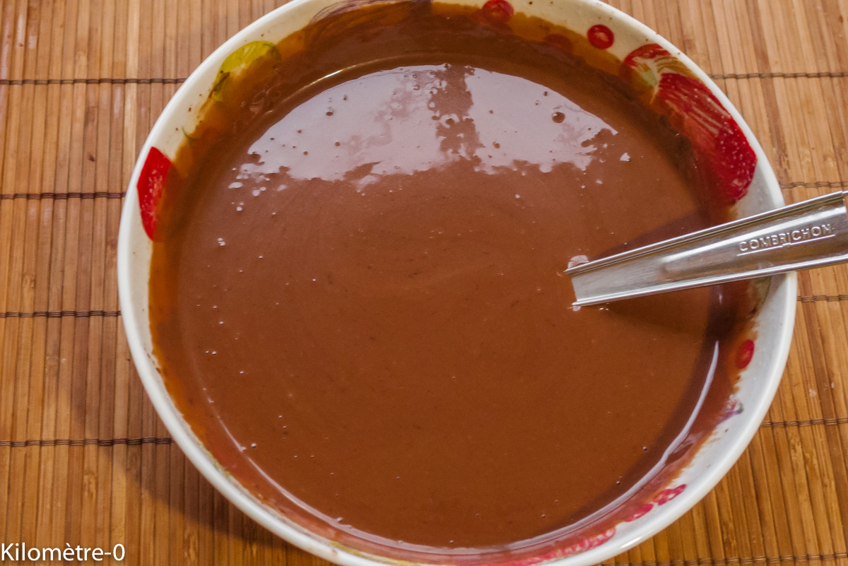 Photo de recette de tarte au chocolat de Kilomètre-0, blog de cuisine réalisée à partir de produits locaux et issus de circuits courts