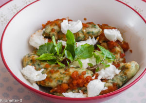 Photo de recette italienne, facile,   gnocchi, printemps, automne, hiver, épinards, mozzarella, fromage, végétarien, végé,économique,   de Kilomètre-0, blog de cuisine réalisée à partir de produits locaux et issus de circuits courts