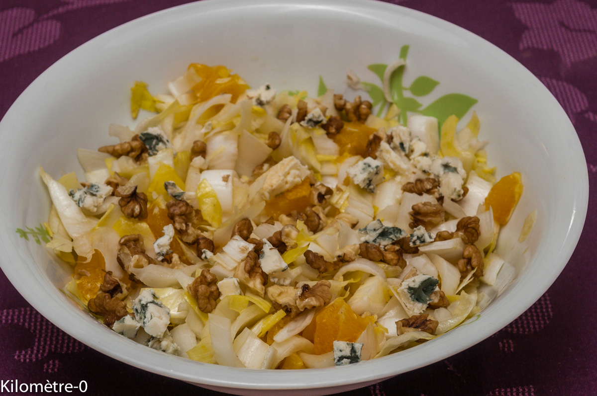 Photo de recette de salade aux endives et oranges de Kilomètre-0, blog de cuisine réalisée à partir de produits locaux et issus de circuits courts
