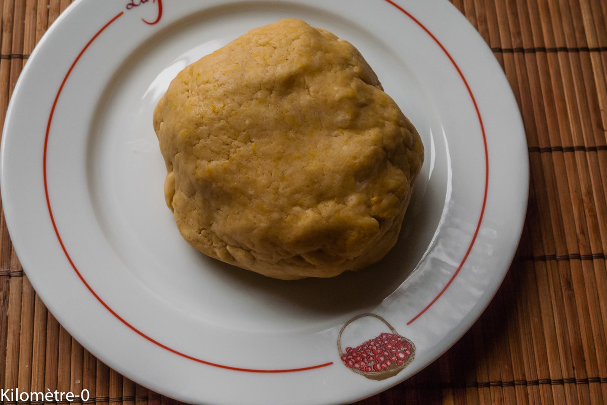 Photo de recette de pâte sucrée au citron de Kilomètre-0, blog de cuisine réalisée à partir de produits locaux et issus de circuits courts