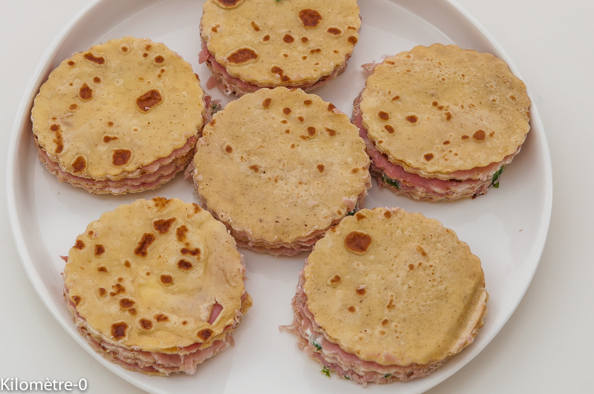 Photo de recette d'apéro gâteau de crêpes jambon de Kilomètre-0, blog de cuisine réalisée à partir de produits locaux et issus de circuits courts