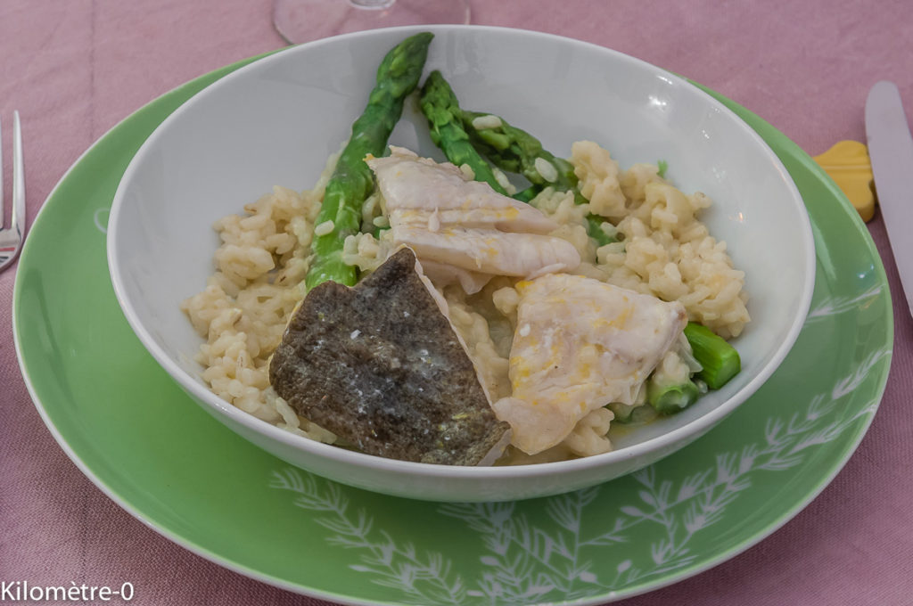 Photo de recette légère, facile, rapide, bio,  de turbot au risotto et asperges vertes de Kilomètre-0, blog de cuisine réalisée à partir de produits locaux et issus de circuits courts