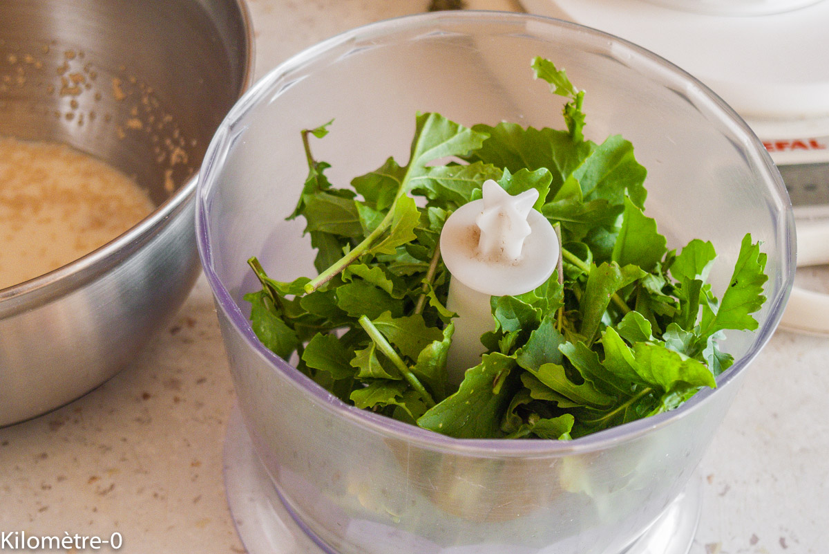 Photo de recette de blinis de roquette à la truite fumée de Kilomètre-0, blog de cuisine réalisée à partir de produits locaux et issus de circuits courts
