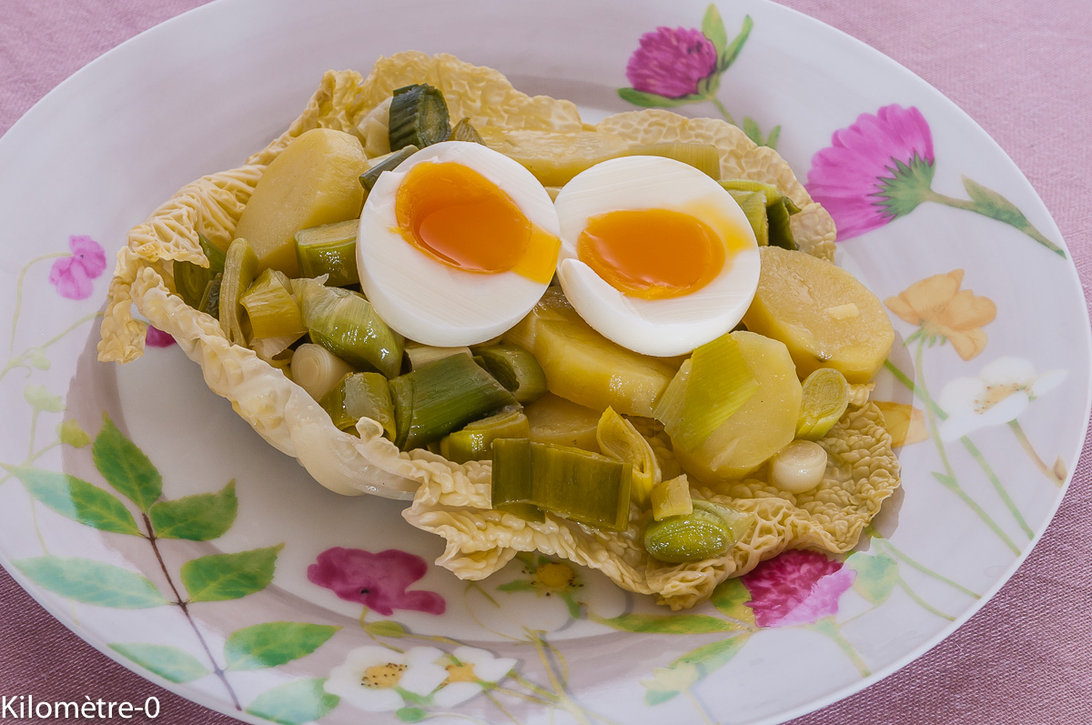 Photo de recette de salade de pommes de terre aux pireaux de Kilomètre-0, blog de cuisine réalisée à partir de produits locaux et issus de circuits courts