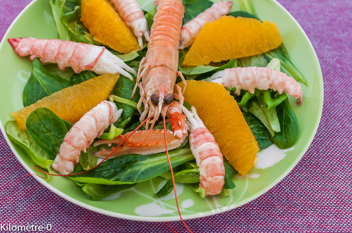 Photo de recette facile, rapide, légère de salade mâche, langoustines et oranges de  Kilomètre-0, blog de cuisine réalisée à partir de produits locaux et issus de circuits courts