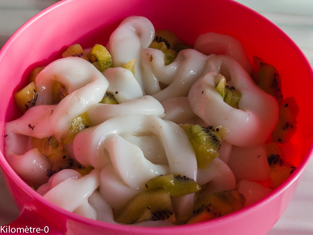 Photo de recette de calamars aux tomates et riz noir de Kilomètre-0, blog de cuisine réalisée à partir de produits locaux et issus de circuits courts