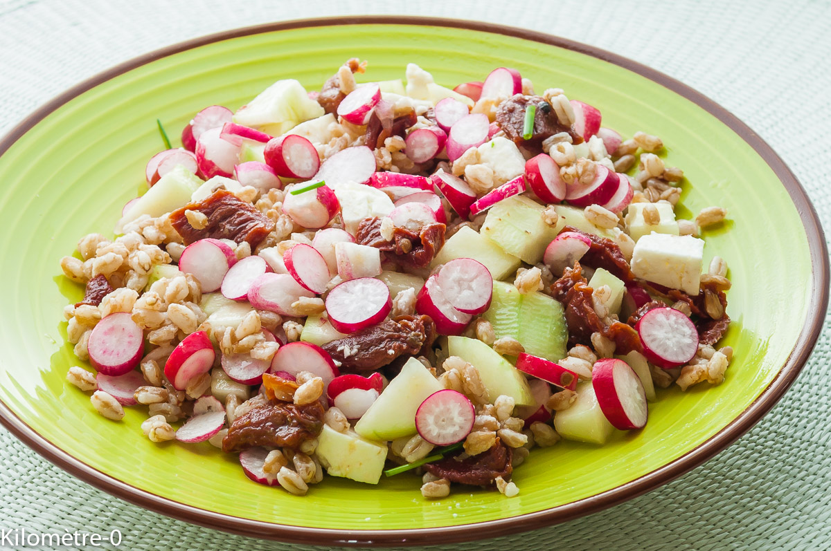 Salade De Ble Aux Radis Tomates Confites Concombre Et Feta