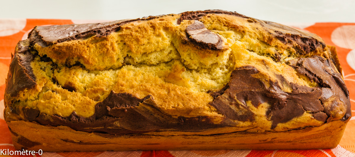Photo de recette de gâteau marbré au chocolat de Kilomètre-0, blog de cuisine réalisée à partir de produits locaux et issus de circuits courts
