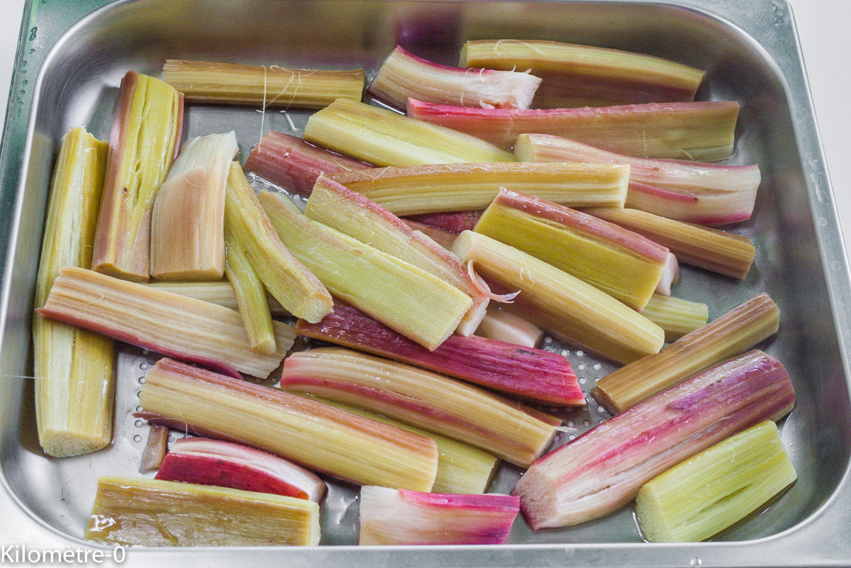 Photo de recette de rhubarbe de Kilomètre-0, blog de cuisine réalisée à partir de produits locaux et issus de circuits courts