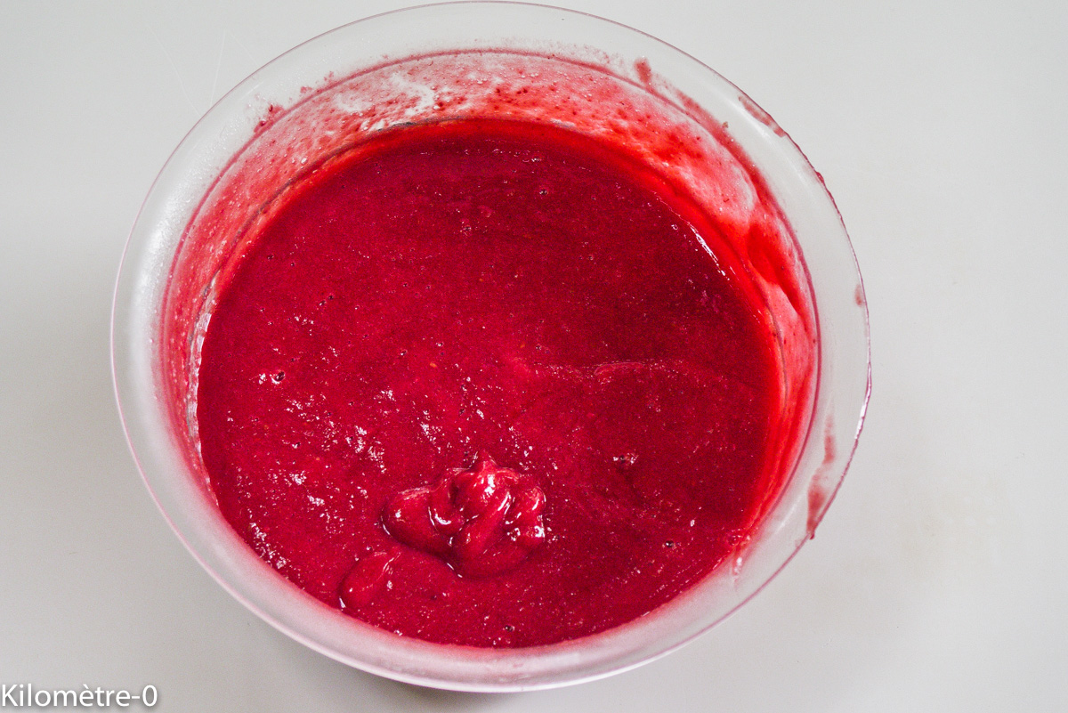 Photo de recette de coulis de framboises de Kilomètre-0, blog de cuisine réalisée à partir de produits locaux et issus de circuits courts