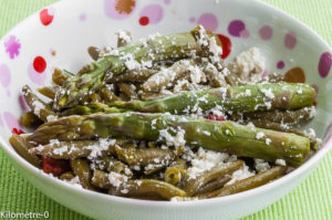 Photo de recette végétarienne, healthy, légère, salade, salade composée, printanière, haricots verts, asperges vertes, asperges, facile, légère, légumes, Kilomètre-0, blog de cuisine réalisée à partir de produits locaux et issus de circuits courts