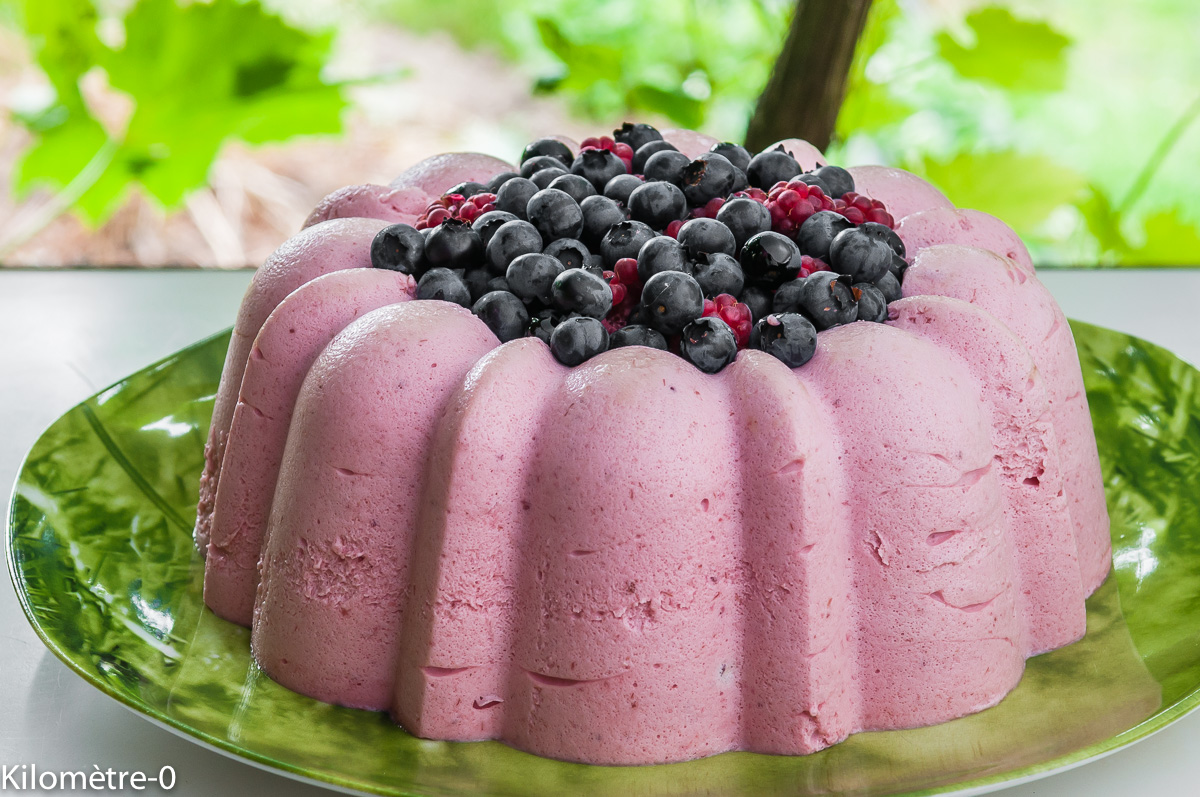 Photo de recette de mousse aux frambises et fruits rouges de Kilomètre-0, blog de cuisine réalisée à partir de produits locaux et issus de circuits courts