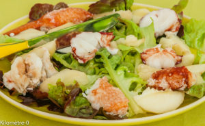 Photo de recette de salade de homard aux pêches de Kilomètre-0, blog de cuisine réalisée à partir de produits locaux et issus de circuits courts