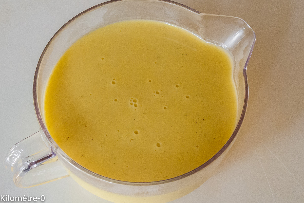 Photo de recette de crème anglaise facile, rapide de Kilomètre-0, blog de cuisine réalisée à partir de produits locaux et issus de circuits courts