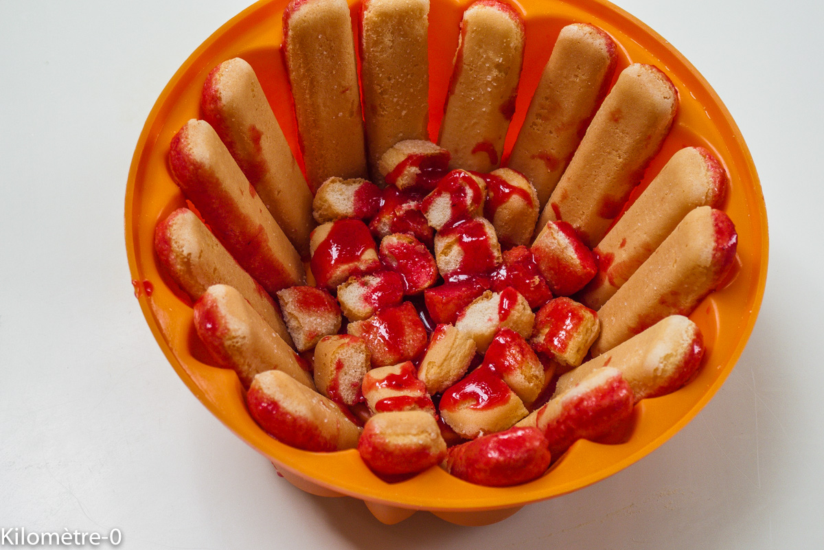 Photo de recette de charlotte framboise de Kilomètre-0, blog de cuisine réalisée à partir de produits locaux et issus de circuits courts