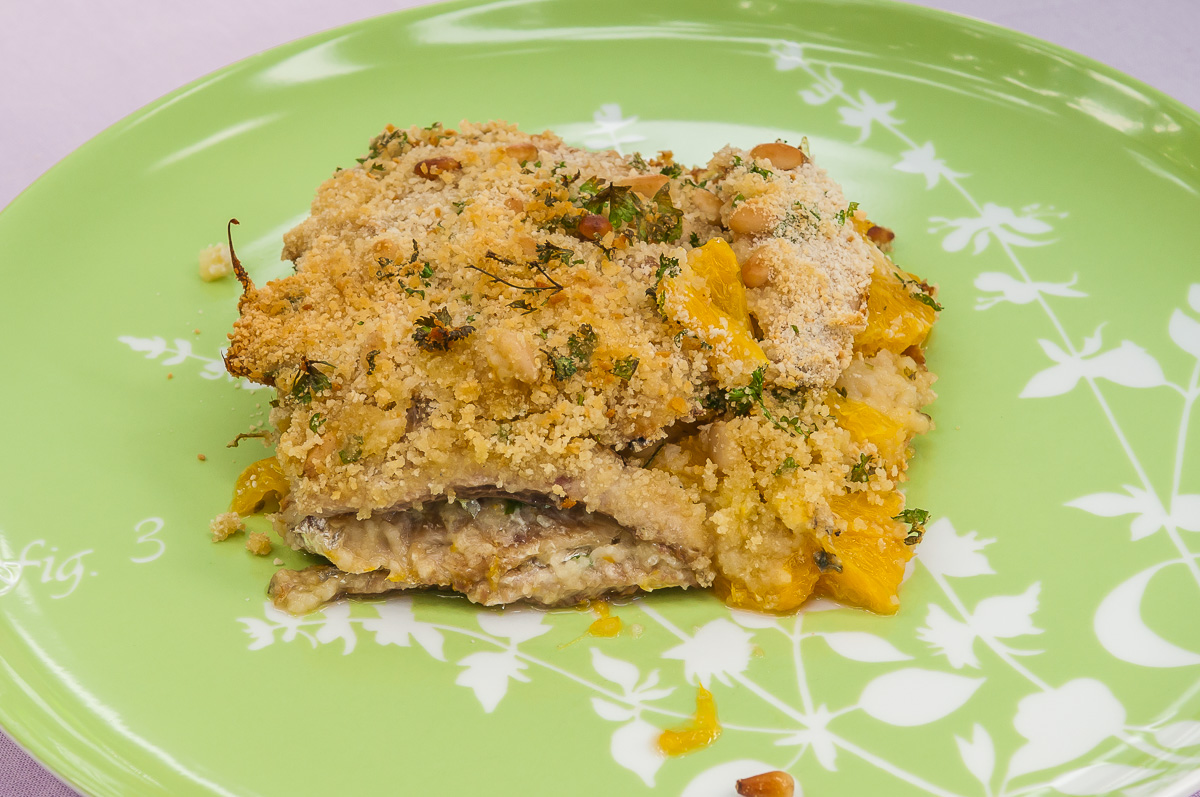Photo de recette de gratin de sardines aux oranges, pignons et chapelure facile rapide légère de Kilomètre-0, blog de cuisine réalisée à partir de produits locaux et issus de circuits courts