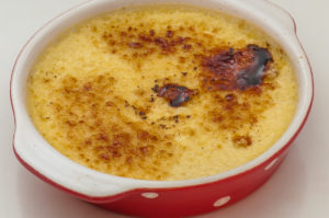 Photo de recette de crème brulée, facile, rapide, économique, légère de  Kilomètre-0, blog de cuisine réalisée à partir de produits locaux et issus de circuits courts