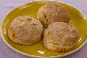 Photo de recette de scones apéro facile chorizo fêta rapide, léger deKilomètre-0, blog de cuisine réalisée à partir de produits locaux et issus de circuits courts