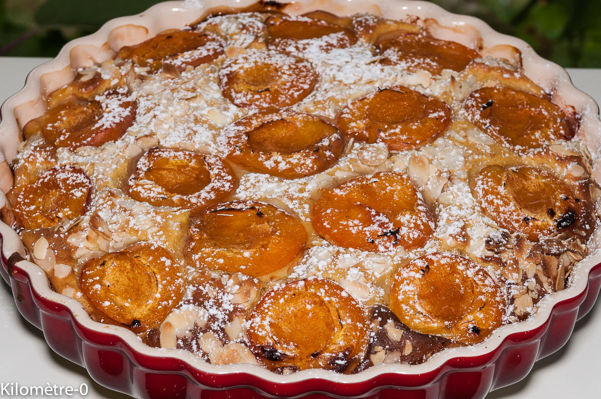 Photo de recette de gâteau d'abricots aux amandes de Kilomètre-0, blog de cuisine réalisée à partir de produits locaux et issus de circuits courts