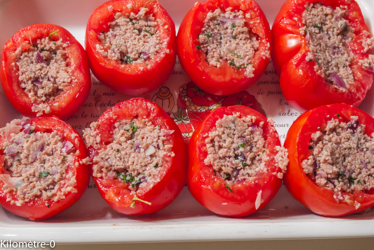 Photo de recette de tomates farcies de Kilomètre-0, blog de cuisine réalisée à partir de produits locaux et issus de circuits courts