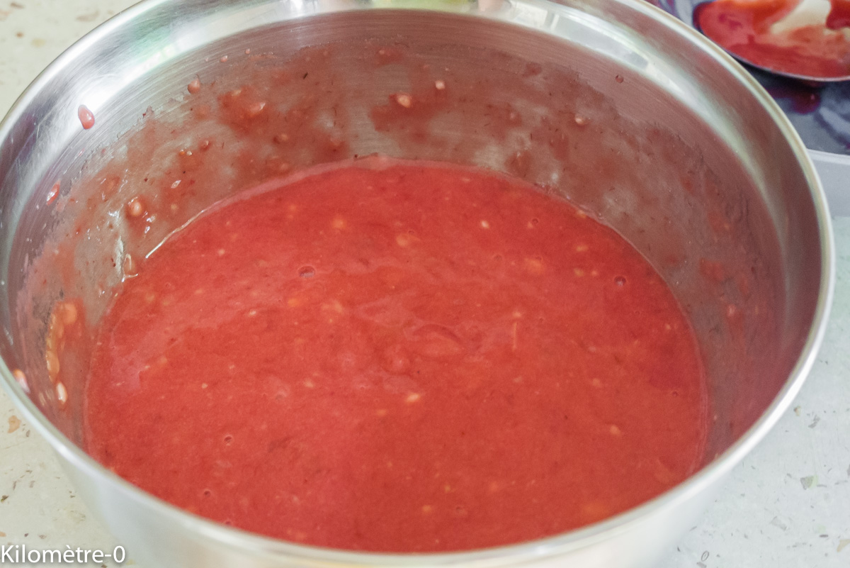 Photo de recette de glace maison framboises bananes facile, rapide, légère de Kilomètre-0, blog de cuisine réalisée à partir de produits locaux et issus de circuits courts