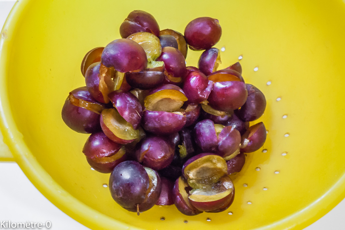 Photo de recette de prunes facile, rapide, légère, bio de de Kilomètre-0, blog de cuisine réalisée à partir de produits locaux et issus de circuits courts