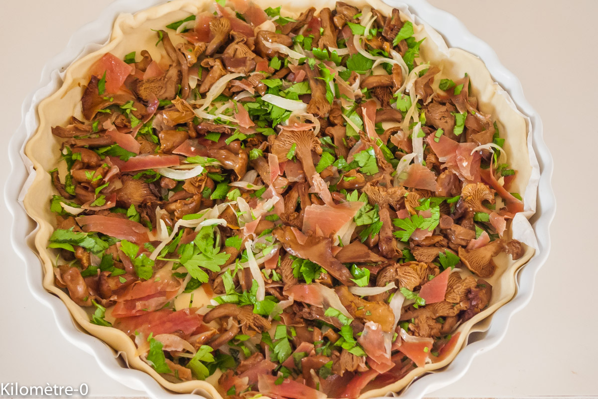 Photo de recette de tarte feuilletée girolles jambon, facile, rapide, tomme, léger de Kilomètre-0, blog de cuisine réalisée à partir de produits locaux et issus de circuits courts