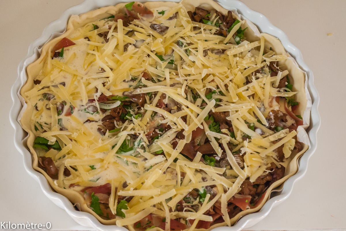 Photo de recette de tarte feuilletée girolles jambon, facile, rapide, tomme, léger de Kilomètre-0, blog de cuisine réalisée à partir de produits locaux et issus de circuits courts