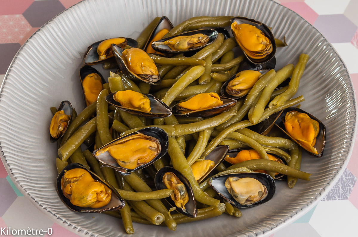 Photo de recette de salade de moules, haricots verts, facile, rapide, légère, deKilomètre-0, blog de cuisine réalisée à partir de produits locaux et issus de circuits courts