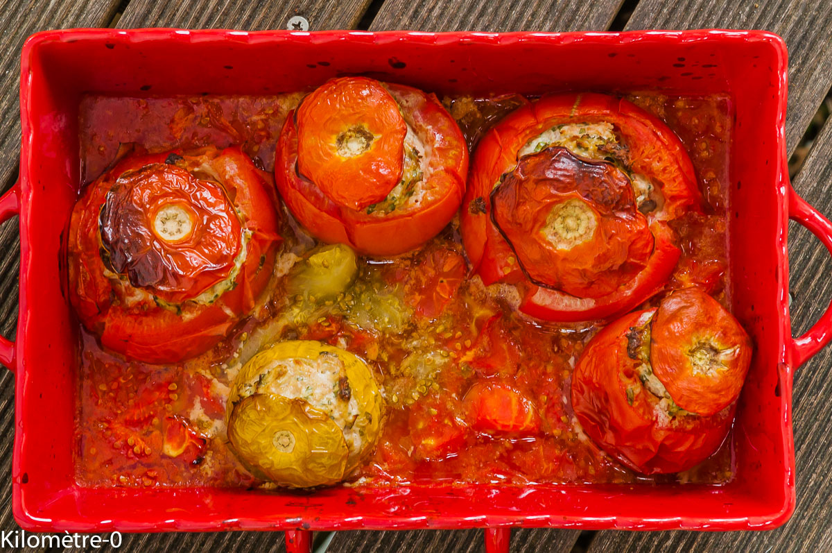 Photo de recette de tomates farcies à l'italienne, ricotta, porc, jambon facile, rapide, léger, de Kilomètre-0, blog de cuisine réalisée à partir de produits locaux et issus de circuits courts